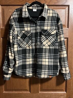 LB Black & Cream Plaid Fleece Shacket